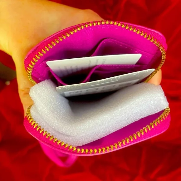 NWT FOSSIL WALLET/PHONE CASE PINK - Picture 3 of 5